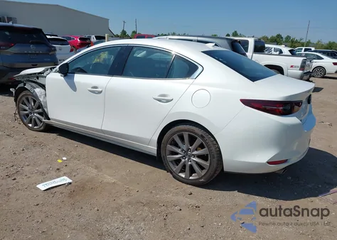 2019 Mazda Mazda3 Premium Package из США, поврежденный, VIN 3MZBPAEM5KM102736